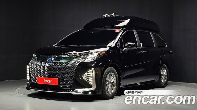 Toyota Sienna — exterior