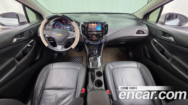 Chevrolet Korea Cruze — interior
