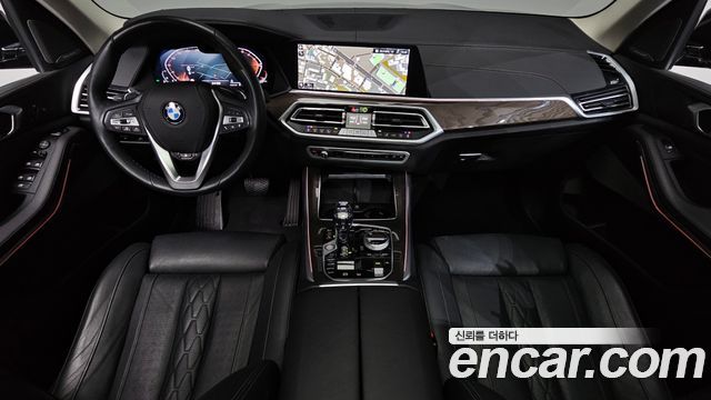 BMW X5 — interior
