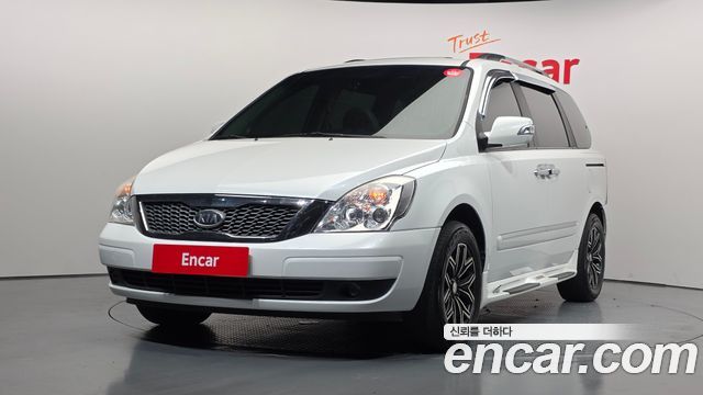 Kia Carnival — exterior