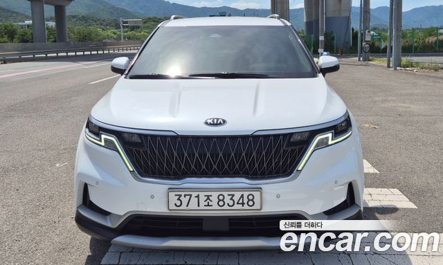 Kia Carnival — exterior