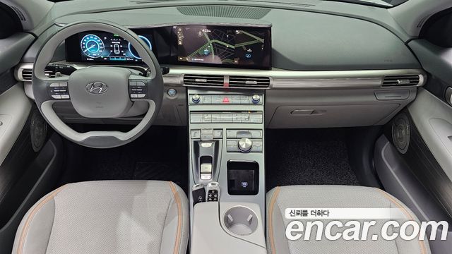 Hyundai Nexo — interior