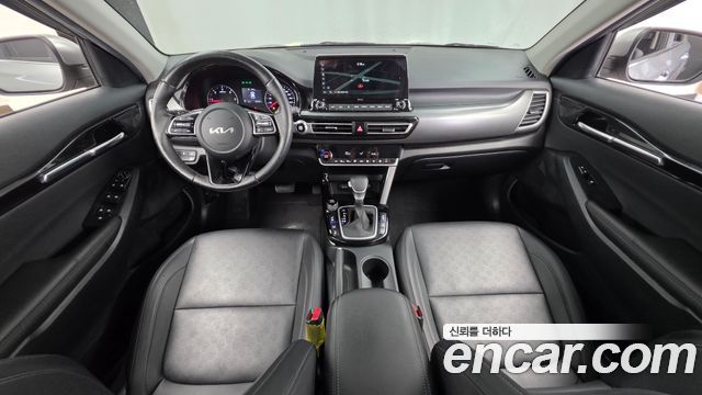 Kia Seltos — interior