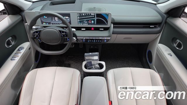 Hyundai IONIQ 5 — interior
