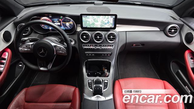 Mercedes-Benz C-Class — interior