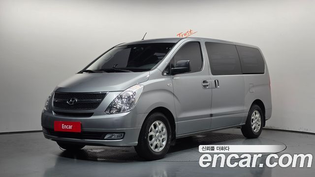 Hyundai Starex — exterior