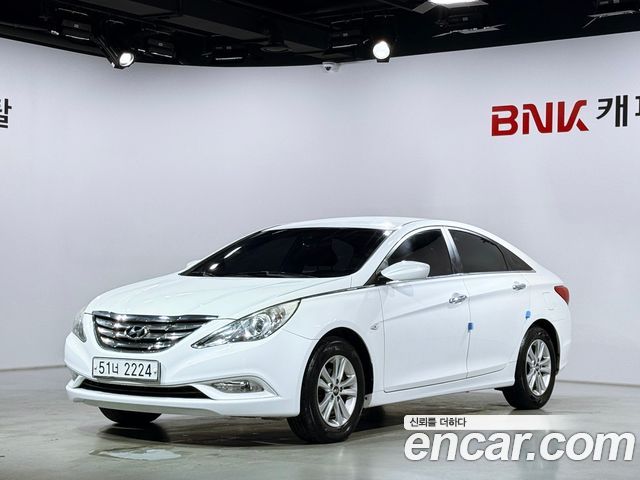Hyundai Sonata — exterior