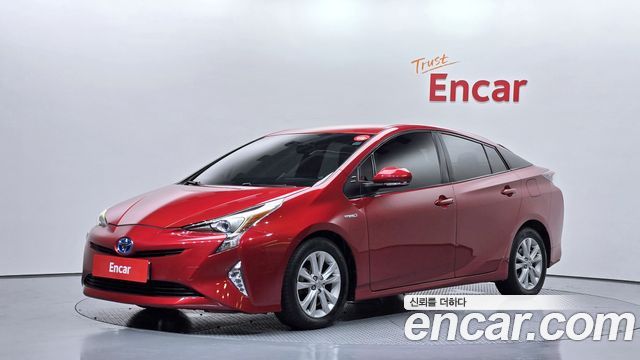 Toyota Prius — exterior