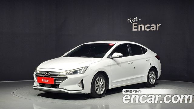 Hyundai Avante — exterior