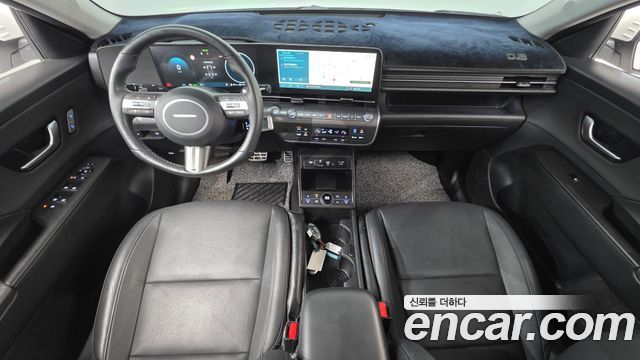 Hyundai Kona — interior