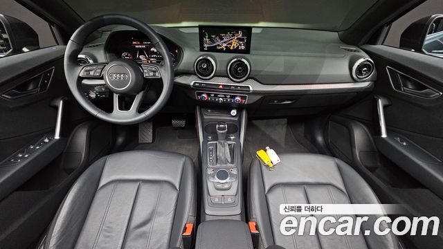 Audi Q2 — interior