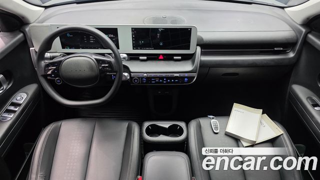 Hyundai IONIQ 5 — interior