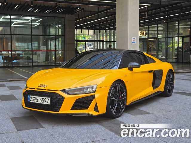 Audi R8 — exterior