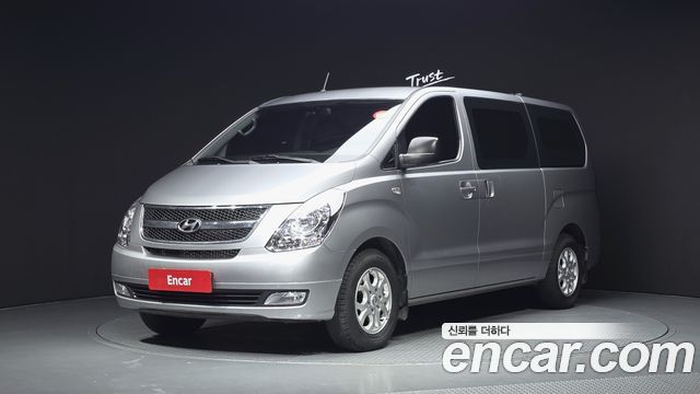 Hyundai Starex — exterior