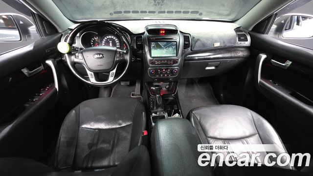 Kia Sorento — interior
