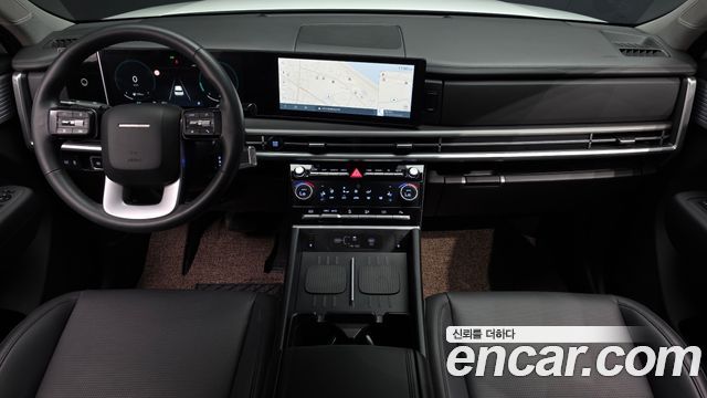 Hyundai Santa Fe — interior