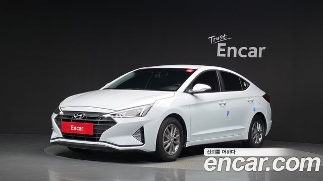 Hyundai Avante — exterior