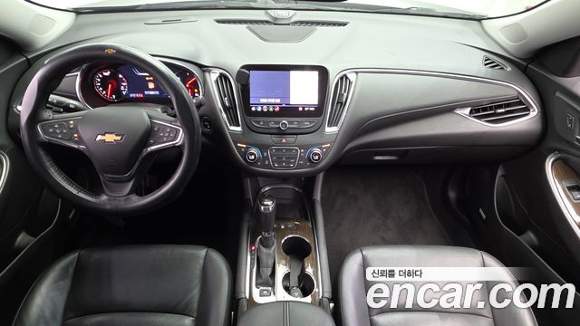 Chevrolet Korea Malibu — interior