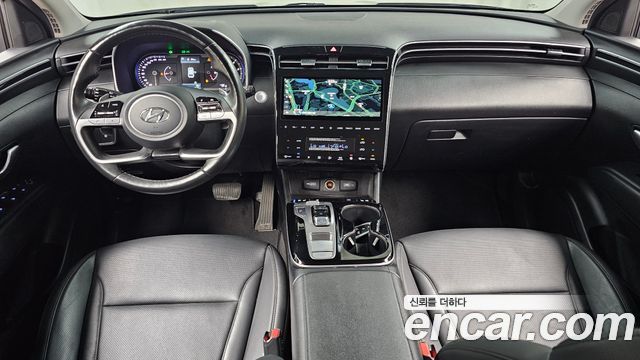 Hyundai Tucson — interior