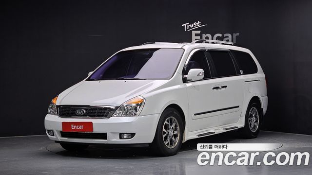 Kia Carnival — exterior