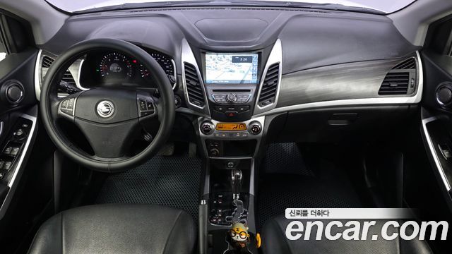 KG Mobility Korando — interior