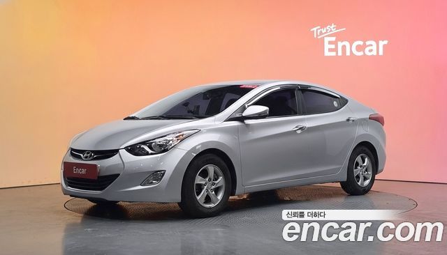 Hyundai Avante — exterior