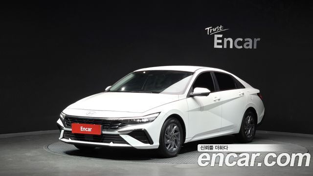 Hyundai Avante — exterior