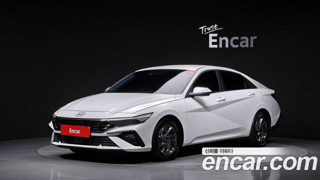 Hyundai Avante — exterior