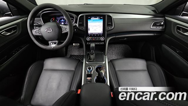 Renault Korea SM6 — interior