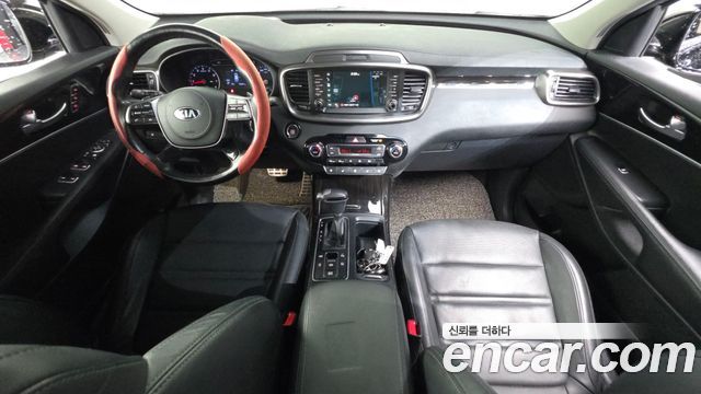 Kia Sorento — interior