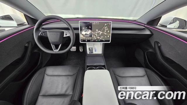 Tesla Model 3 — interior