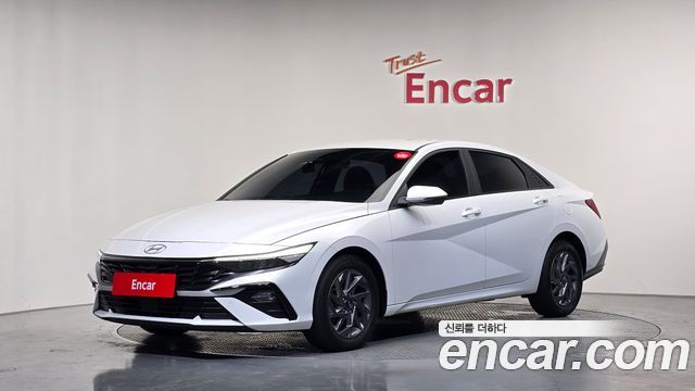 Hyundai Avante — exterior