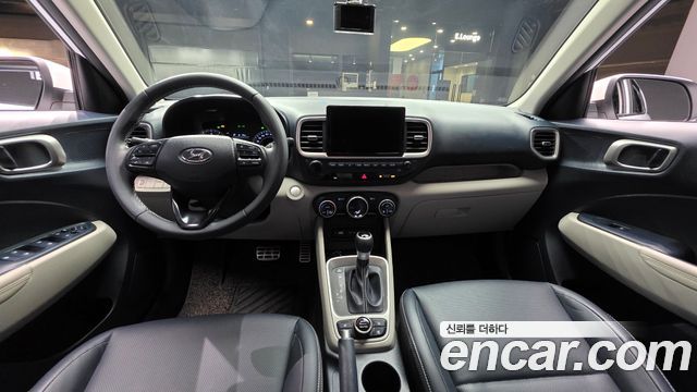 Hyundai Venue — interior