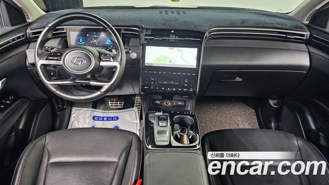Hyundai Tucson — interior