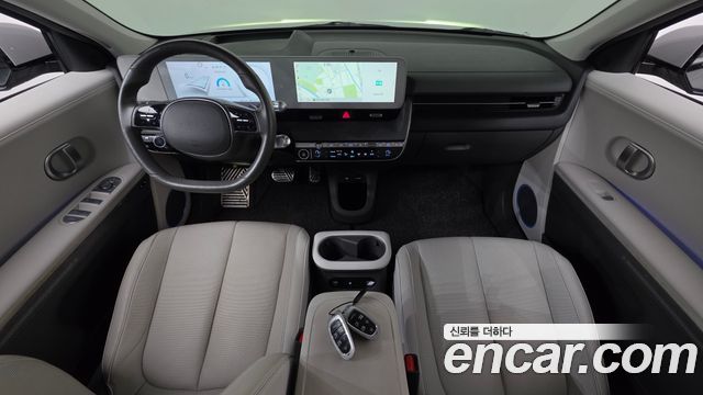 Hyundai IONIQ 5 — interior