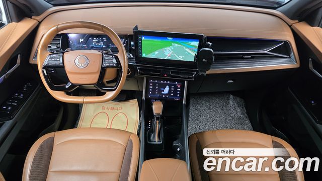 KG Mobility Torres — interior