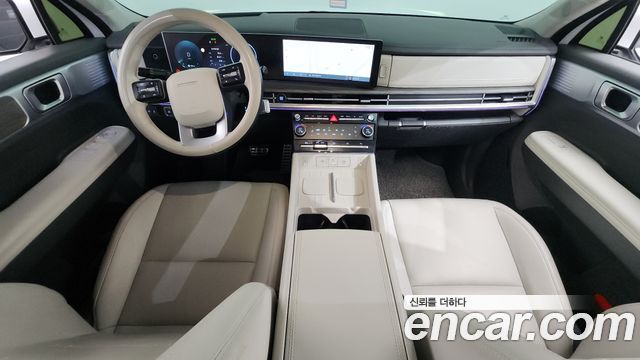 Hyundai Santa Fe — interior