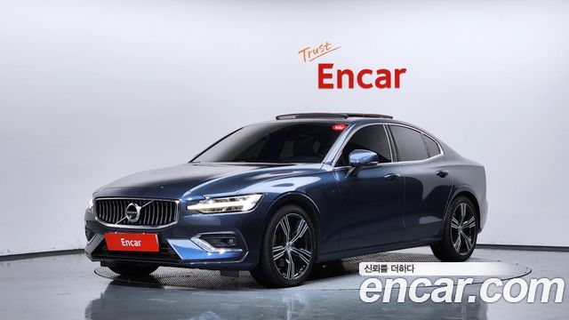 Volvo S60 — exterior
