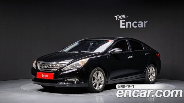 Hyundai Sonata — exterior