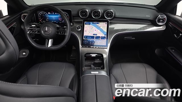 Mercedes-Benz CLE-Class — interior