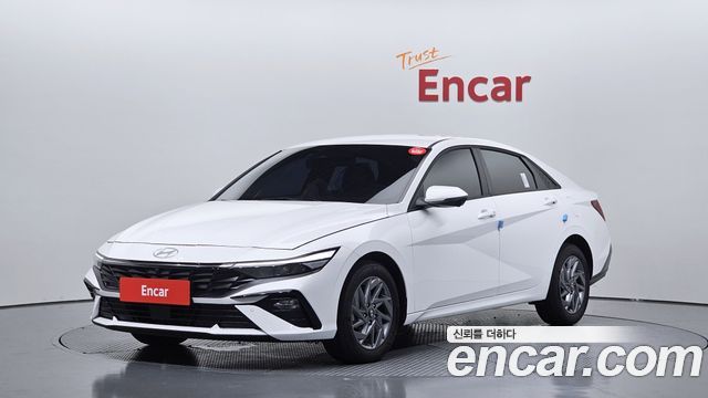 Hyundai Avante — exterior