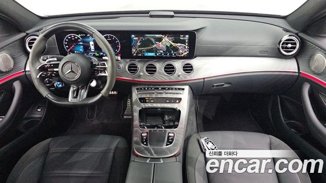 Mercedes-Benz E-Class — interior