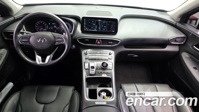 Hyundai Santa Fe — interior