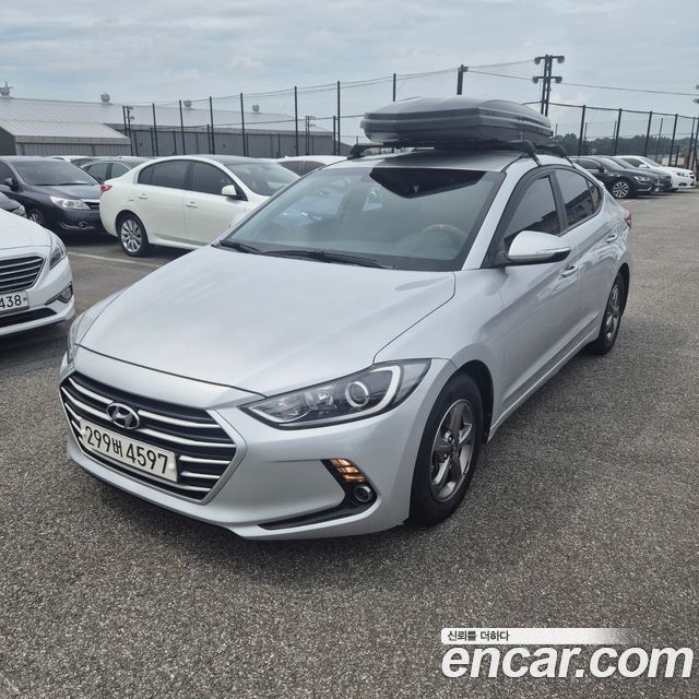 Hyundai Avante — exterior