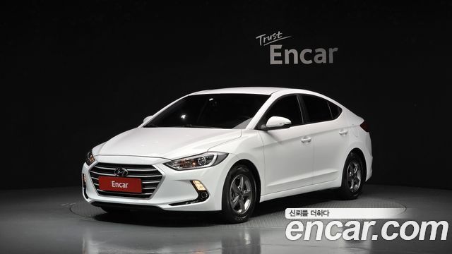 Hyundai Avante — exterior