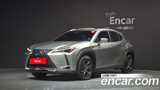 Lexus UX — exterior