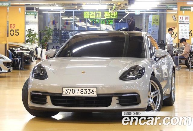 Porsche Panamera — exterior
