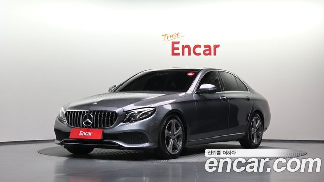 Mercedes-Benz E-Class — exterior