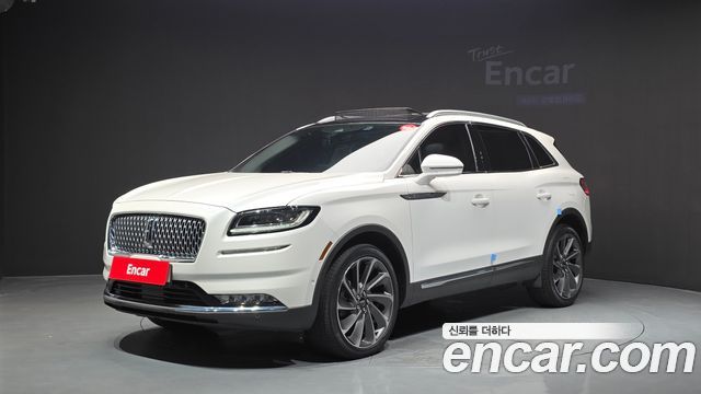 Lincoln Nautilus — exterior