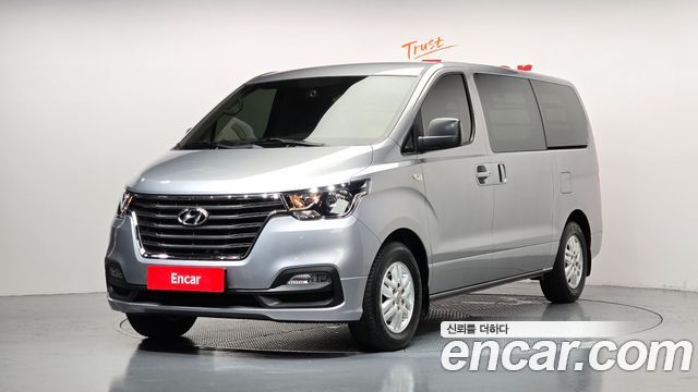 Hyundai Starex — exterior